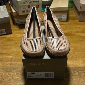 Easy Spirit Women's Beige Perforated Flats